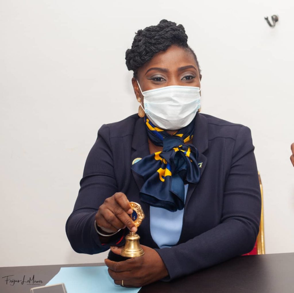 Bénin : Rosemonde Michaï investi présidente de Lions Club Cotonou Émeraude.