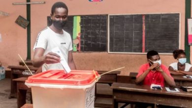 opération de vote au Bénin