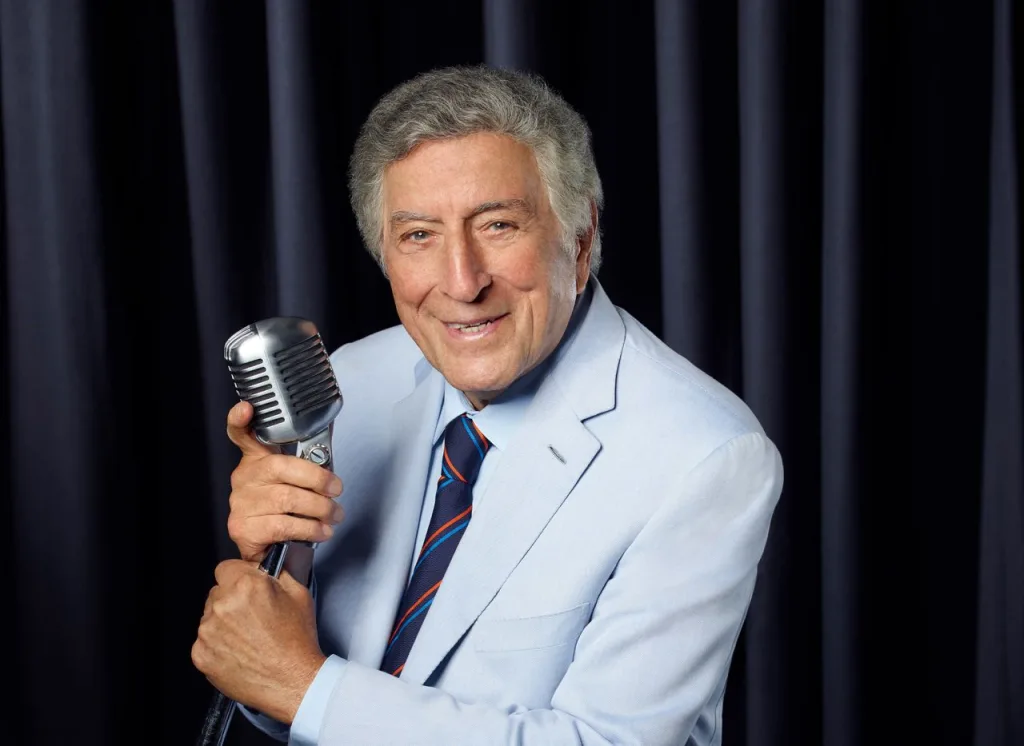 Avec 80 ans de carrière à son actif, Tony Bennett, chanteur américain a rendu l’âme ce vendredi 21 juillet à New York, âgé de 96 ans.