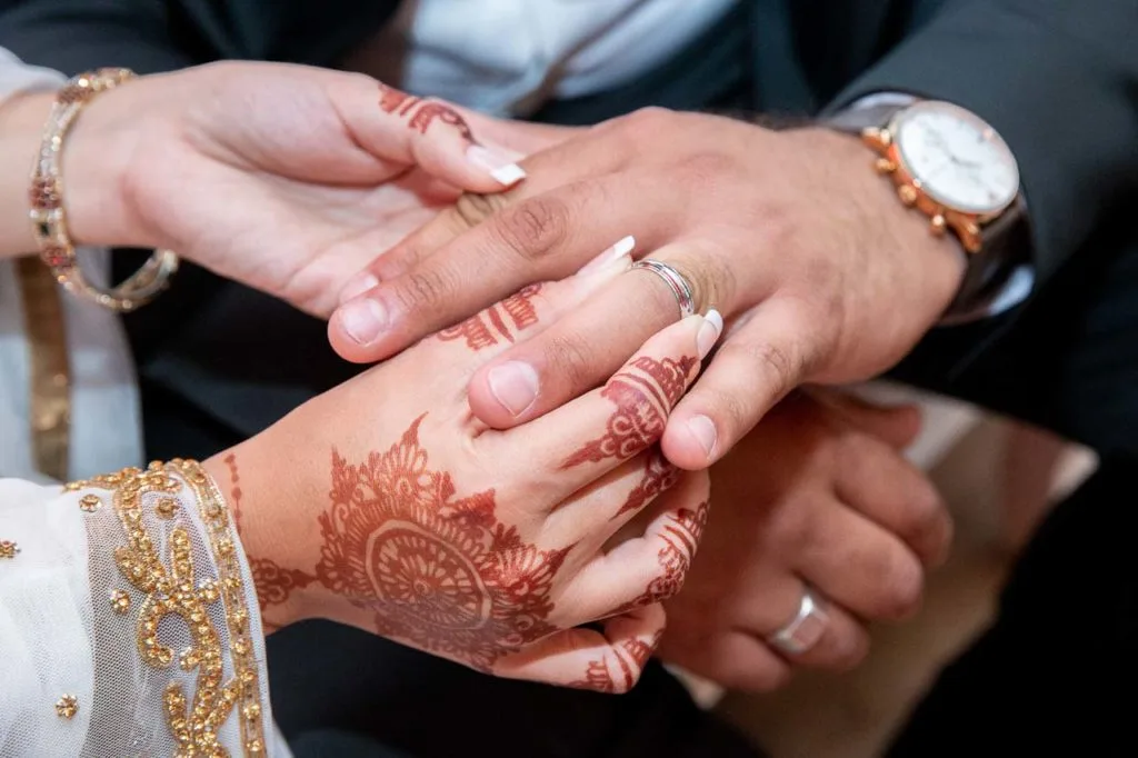 les mariages maghrébins sujet désormais à des paiements de cautions
