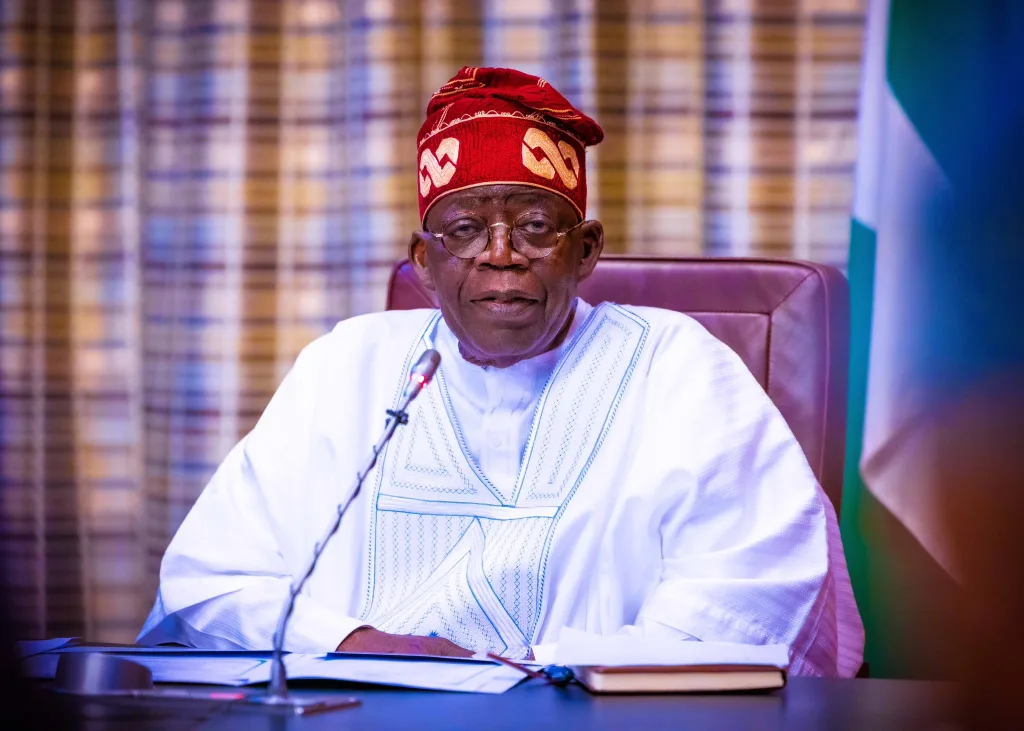 Nigeria : Le président Tinubu nomme un enquêteur spécial pour la Banque centrale