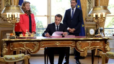 Promulgation d'une loi par Emmanuel Macron - L'Expression - www.lexpression.bj