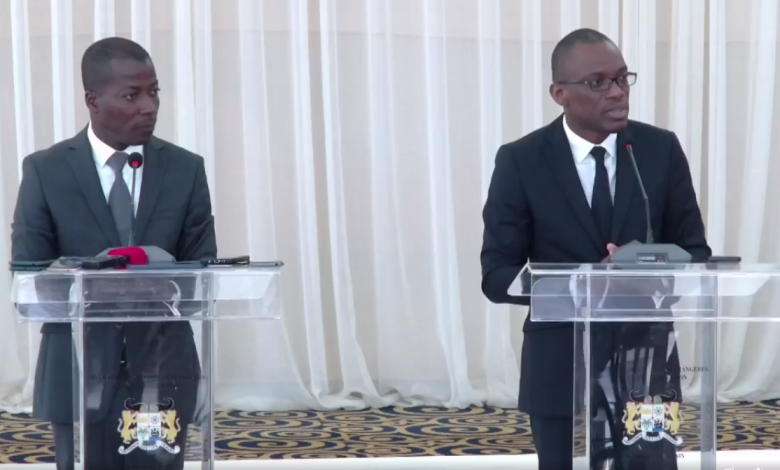 Conférence de presse du ministre Olushegun Adjadi Bakari et de Wilfried Léandre Houngbédji sur le coup d'Etat au Niger 2