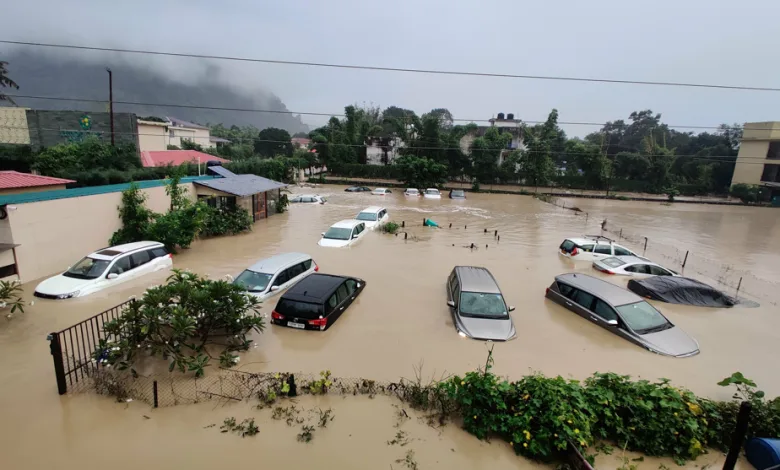 Inde : Au moins 49 morts enregistrés dans des glissements de terrain et inondations