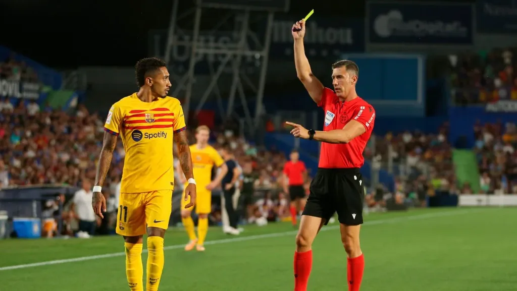 Liga: Raphinha dit son mea culpa après Barca vs Getafe