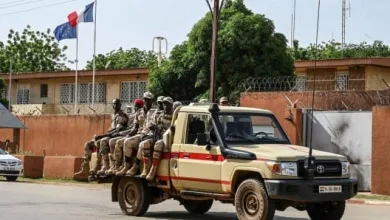 Niger : Ce que les policiers ont découvert dans une fourgonnette sortie de l’ambassade de France