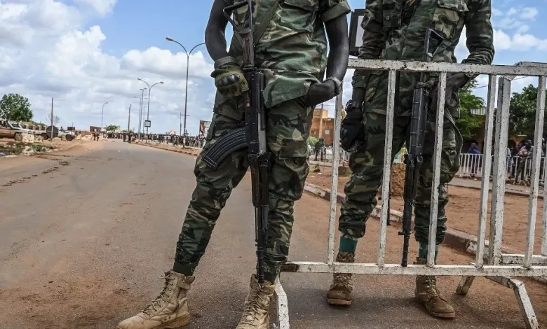 Les terroristes ont pris d’assaut une position de l’armée dans la partie ouest du Niger. 29 soldats ont perdu la vie sur le champ de bataille.