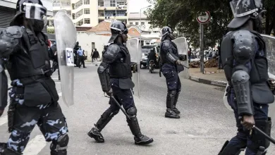 *Angola : Plusieurs arrestations suite à des manifestations anti-gouvernementales* *Plus de détails* https://www.lexpression.bj/angola-plusieurs-arrestations-suite-a-des-manifestations-anti-gouvernementales/