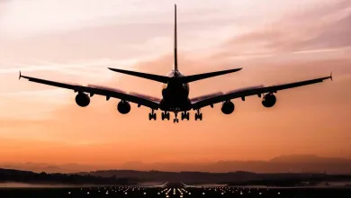 Au regard des tensions soulevées dans le pays ce weekend, la compagnie aérienne Royal Air Maroc a annoncé l’annulation de ses vols à destination d’Israël jusqu’au 13 octobre. Une décision qui intervient suite au lancement d’opérations militaires par le Hamas depuis Gaza et la riposte israélienne.
