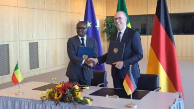 Une nouvelle ère de coopération nait entre le Bénin et l’Allemagne. Ce lundi 30 octobre, à Berlin, deux (02) conventions de dons ont été signées, à l’occasion de la 22ème session des négociations intergouvernementales bénino-allemandes.
