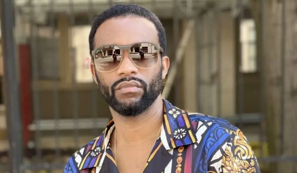 Alors qu’il était en plein concert à Paris La Défense Arena le sale, l’appartement de l’artiste congolais Fally Ipupa a été pris d’assaut par les cambrioleurs ce samedi 25 novembre 2023.