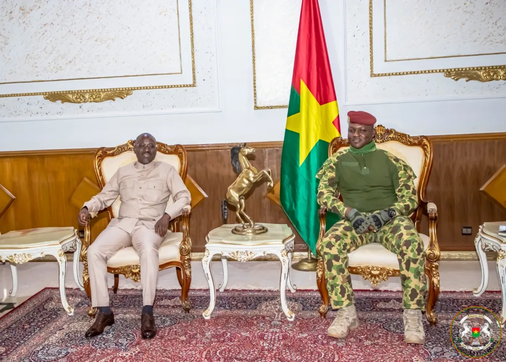 Après sa visite chez le général Tiani, c’est le tour de Ibrahim Traoré du Burkina Faso de recevoir l’ancien Président de l’Assemblée Nationale de la Côte d’Ivoire, Guillaume Soro.