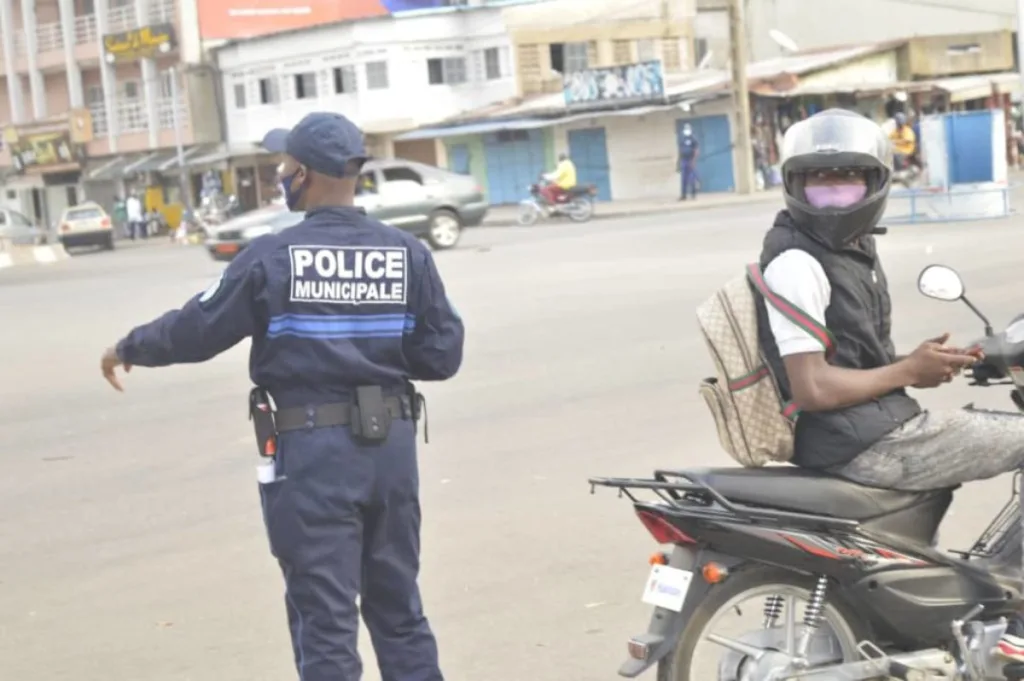 La date du dépôt des dossiers pour le concours de recrutement de 1100 élèves agents de Police municipale est prorogée jusqu’au vendredi 1er décembre 2023.
