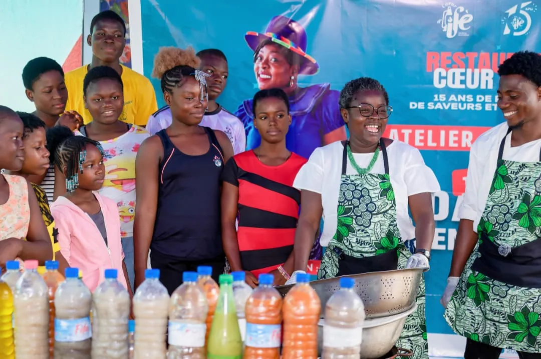 Le restaurant Cœur d’Ifè aux côtés des orphelins du centre REMAR de Ouidah
