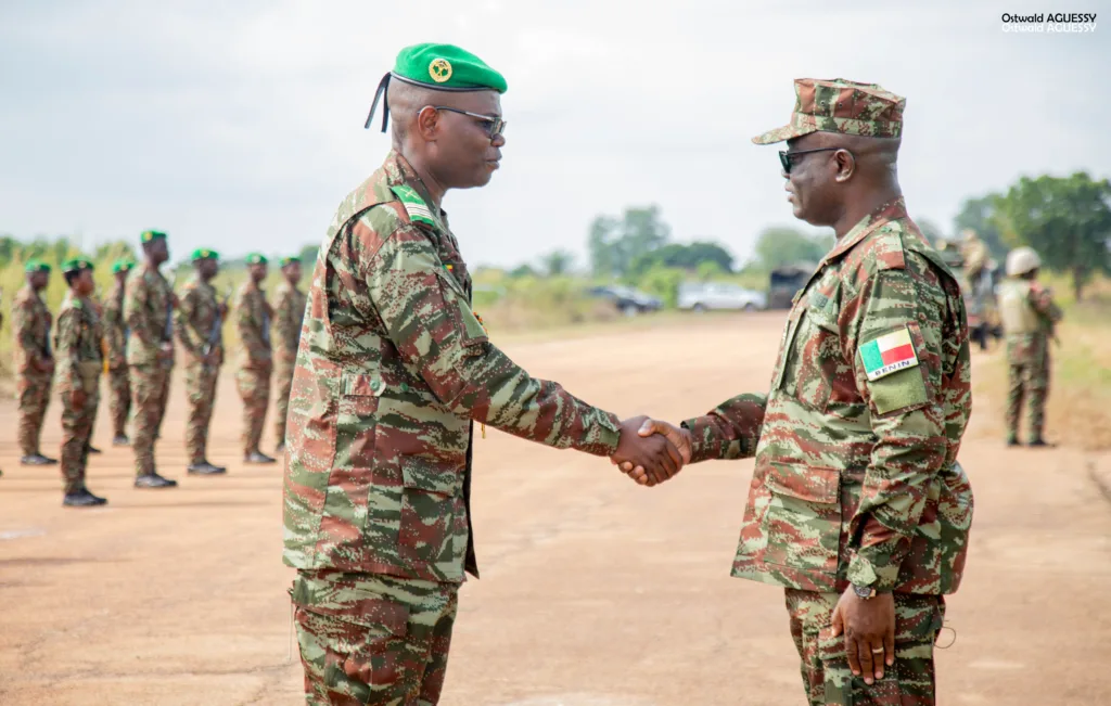 Ecole nationale des officiers : Le Lcl Georges Kpovihin prend le commandement